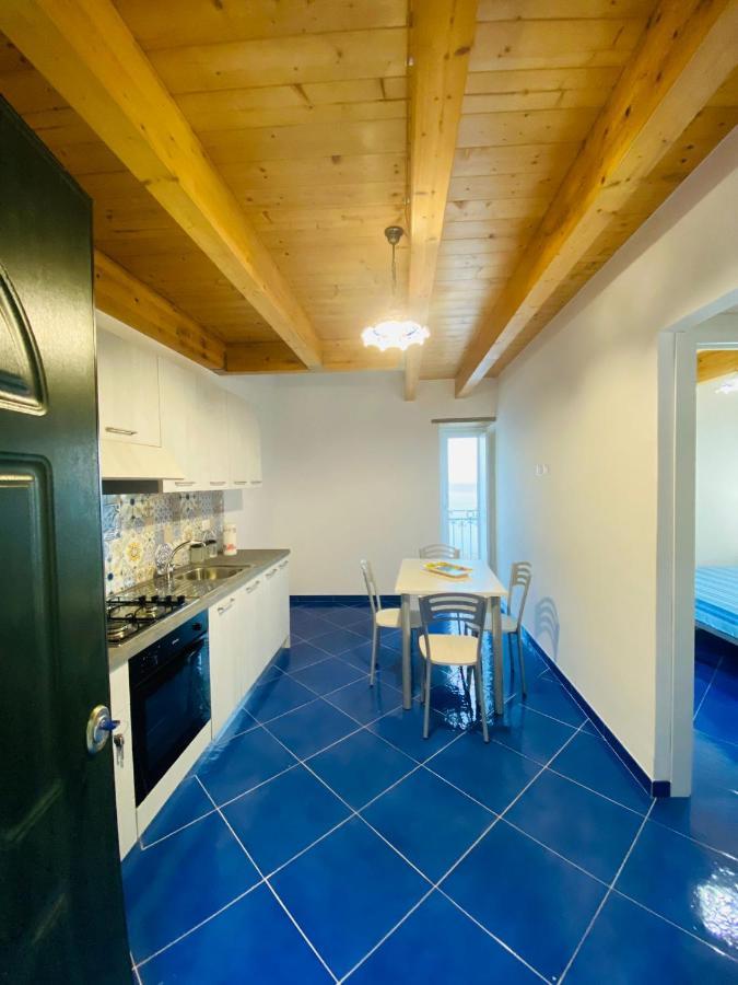 Apartment Le Finestre Di *