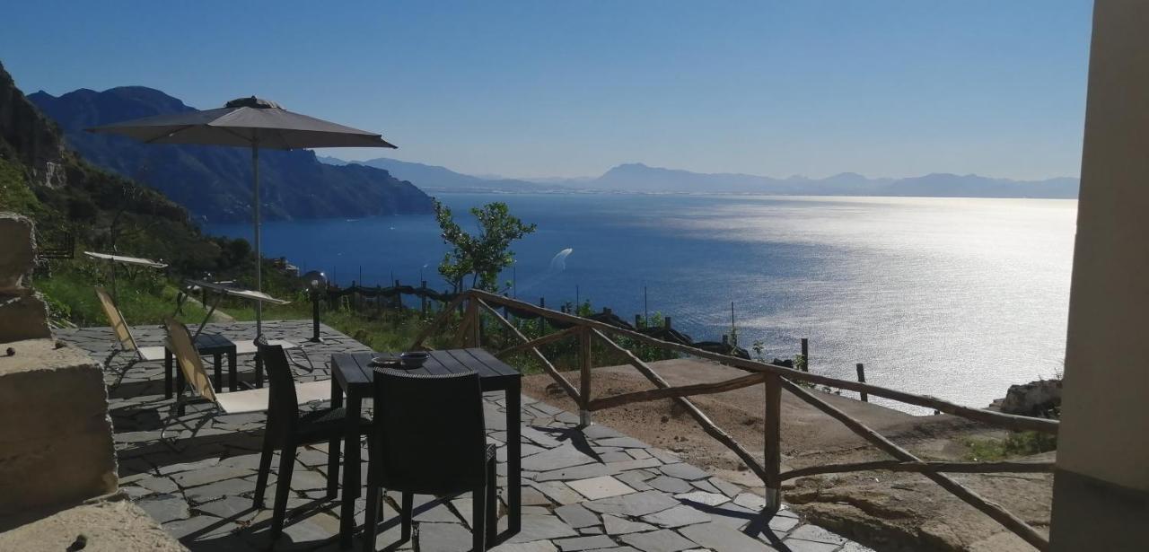 Apartment Le Finestre Di Amalfi
